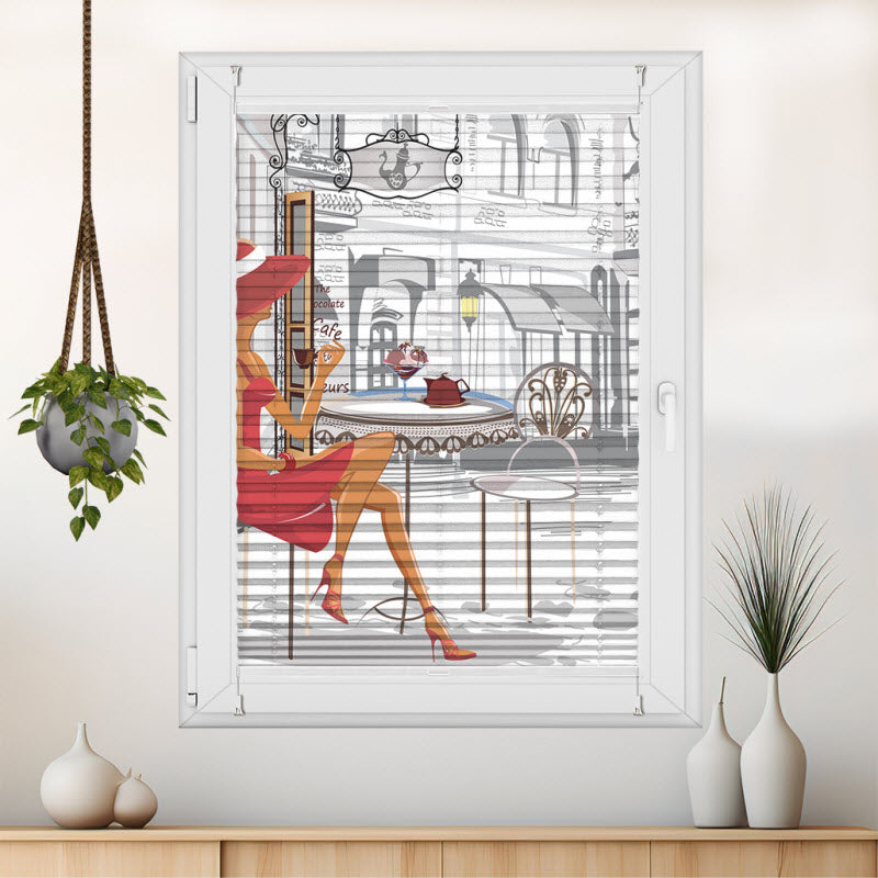 Plissee mit Motiv: Modische Frau im Cafe