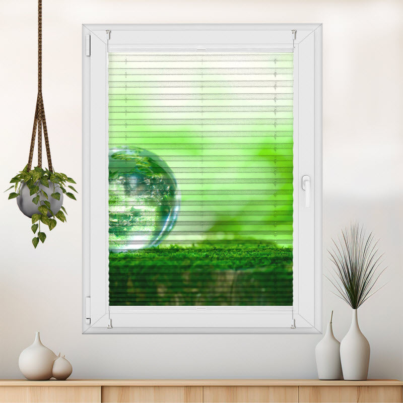 Wabenplissee mit Motiv: Erdball auf grünem Moos