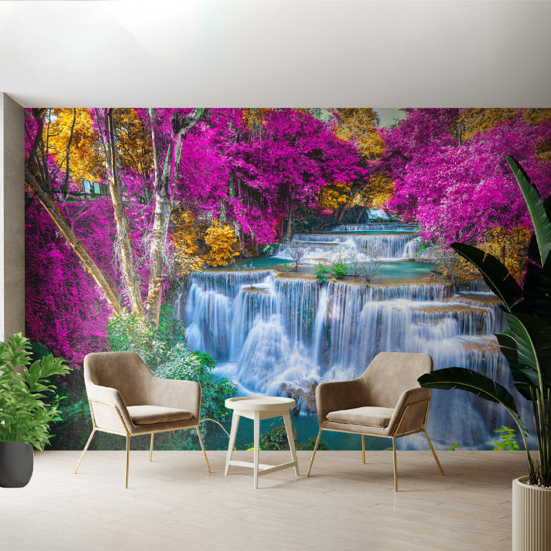 Tapete mit Motiv: Wasserfall zwischen bunten Blumen