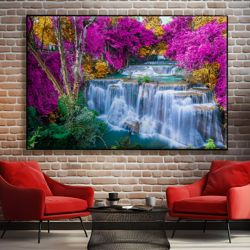 Textilspannrahmen mit Motiv: Wasserfall zwischen bunten Blumen
