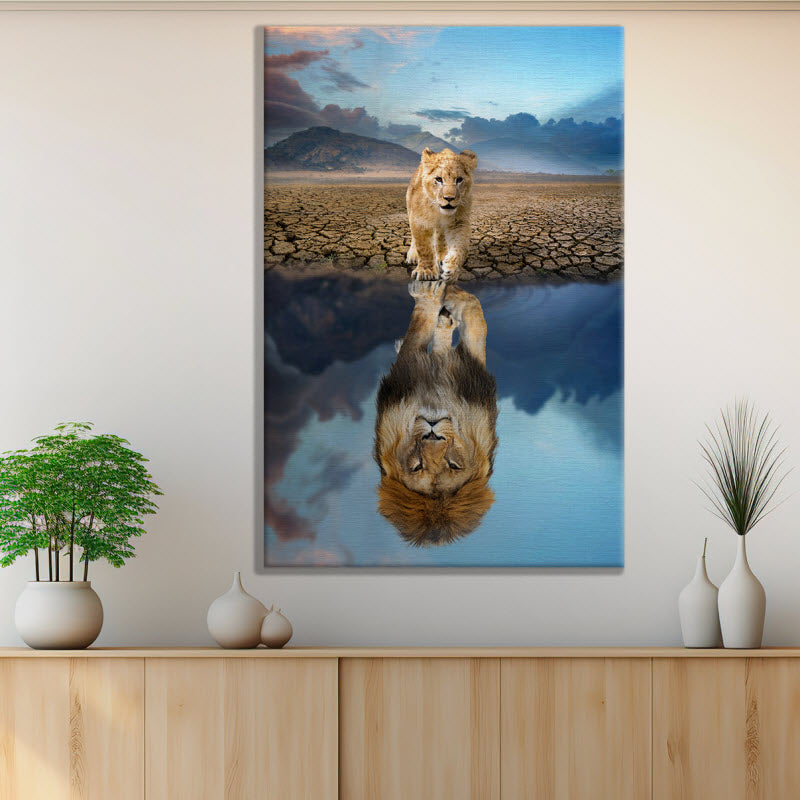 Leinwand mit Motiv: Löwenjunge Spiegelbild Löwenpapa