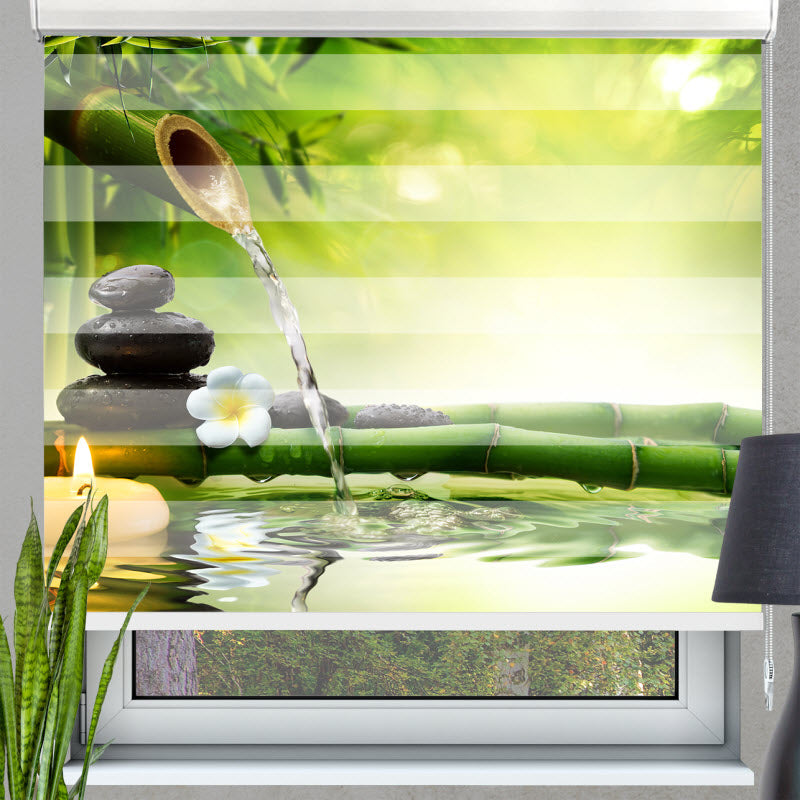 Doppelrollo mit Motiv: Bambus im Wasser mit Kerze