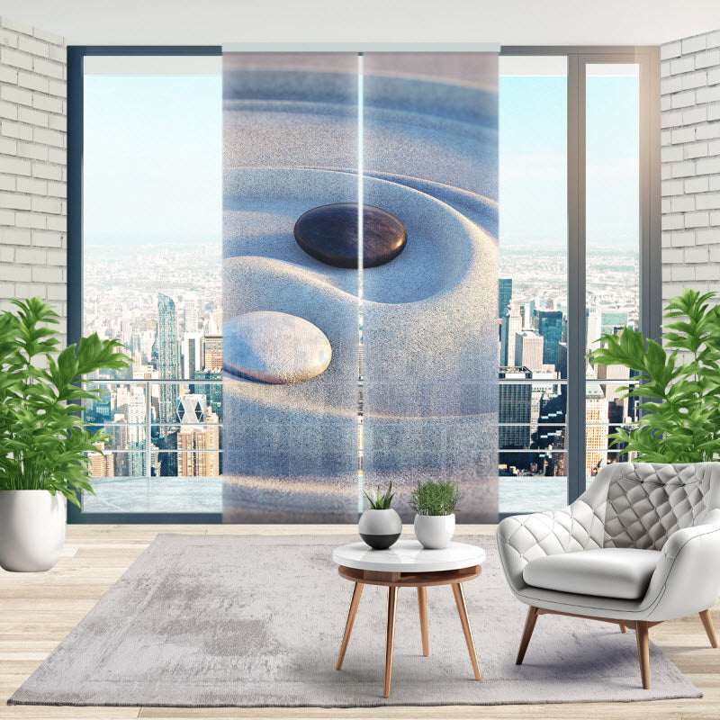 Schiebegardine mit Motiv: Steine im Sand - Yin Yang