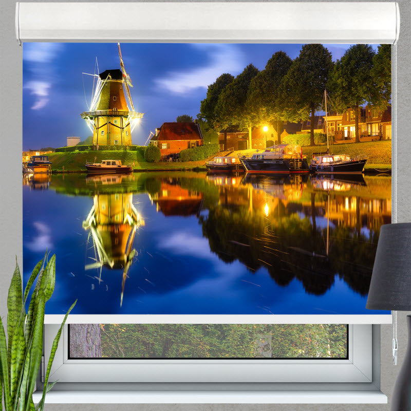 Kassettenrollo mit Motiv: Mühle bei Nacht
